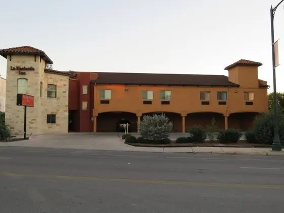 Knights Inn La Hacienda Alamo Dome - Riverwalk - Öne Çıkan Resim