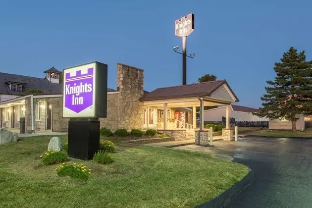 Knights Inn Lexington