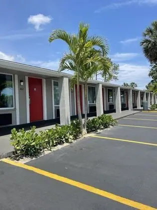 Knights Inn Maingate Kissimmee Orlando - Dış Mekan