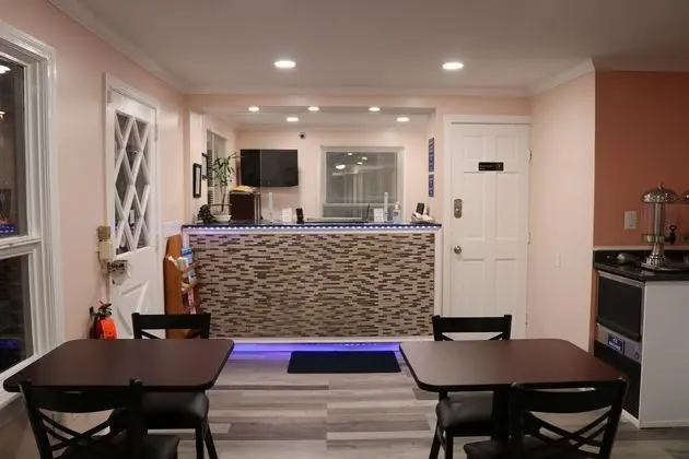 Knights Inn Plainfield - Lobi
