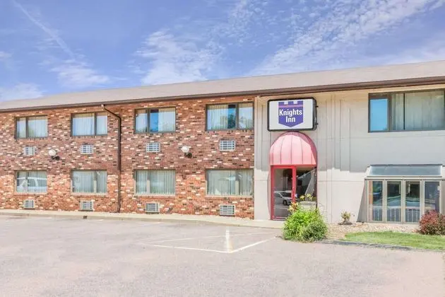 Knights Inn And Suites South Sioux City
