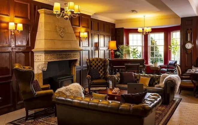 Knipoch Hotel - Lobi