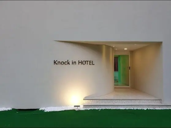 Knockin HOTEL