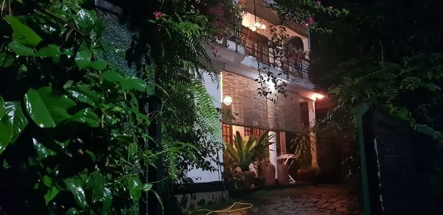 Knuckles view bungalow