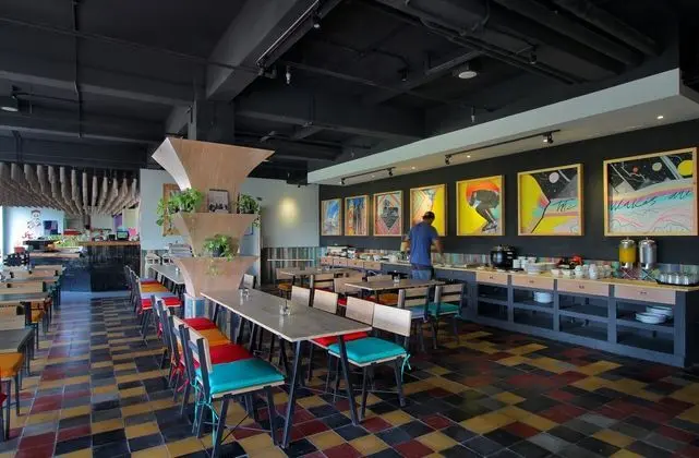 Koa D'Surfer Hotel - Yeme / İçme