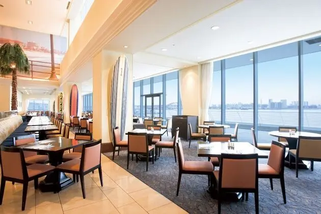 Kobe MerikenPark Oriental Hotel - Yerinde Yemek