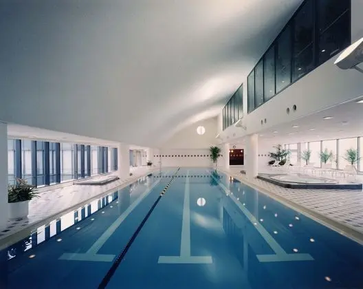 Kobe Seishin Oriental Hotel - Havuz