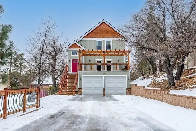 Kodiak by Avantstay Picturesque Big Bear Home w/ Modern Amenities & Large Balcony