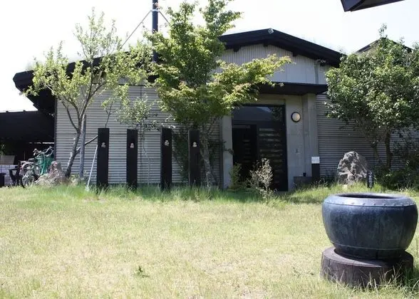 Kogen no Bessou Irohanihohetou - Dış Mekan