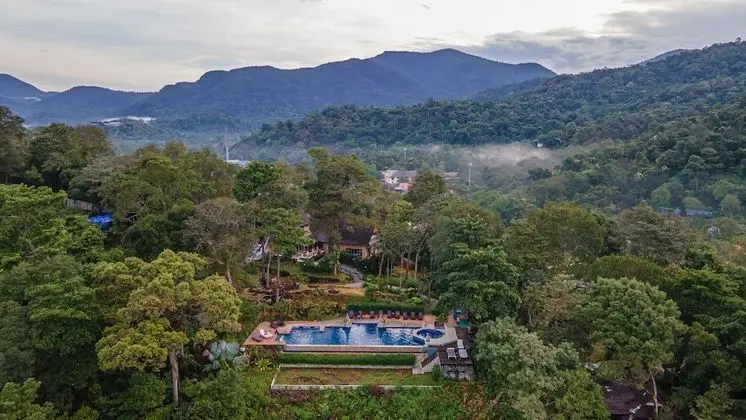 Koh Chang Cliff Beach Resort - Havuz
