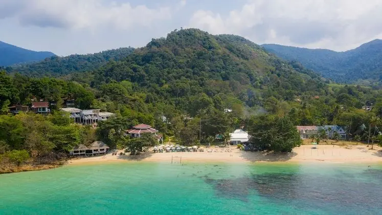 Koh Chang Cliff Beach Resort - Plaj
