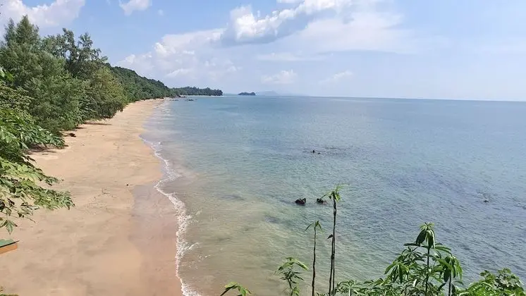 Koh Jum Aosi Beach View