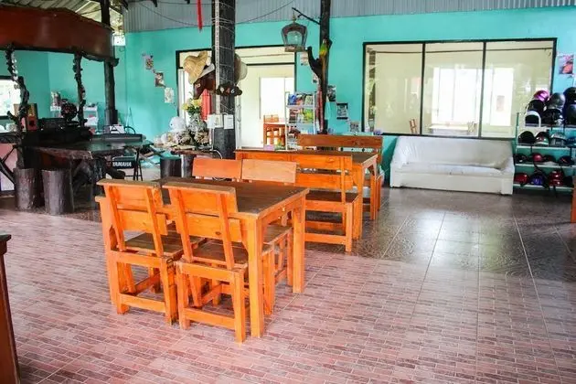 Koh Kood Far East Resort - Yerinde Yemek