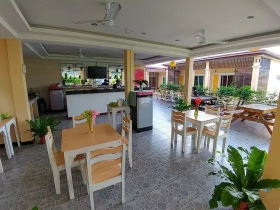 Koh Larn De Beach - Lobi