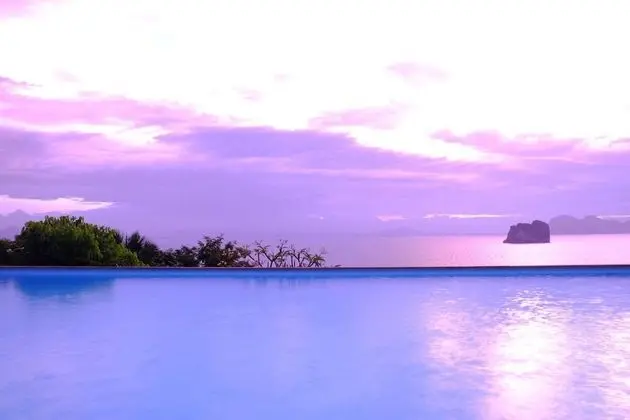 Koh Ngai Cliff Beach Resort - Havuz