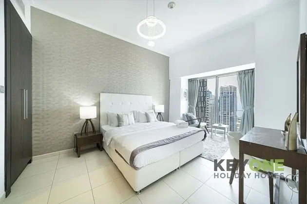KOHH – 1BR in Cayan Tower - Oda