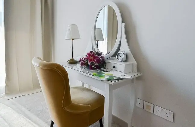 KOHH – 1BR in Sparkle Towers - Oda