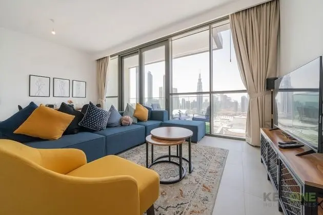 KOHH – 3BR in Downtown Views - Oda Düzeni