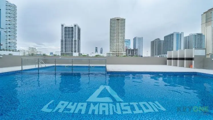 KOHH – Studio in Laya Mansion - Havuz