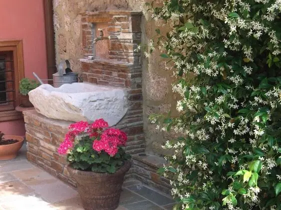 Kokkino Spiti Boutique Hotel - Dış Mekan