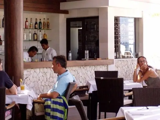 Kokomo Resort