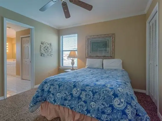 Kokomo by Meyer Vacation Rentals - Oda