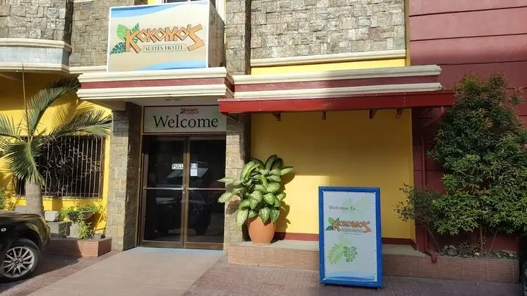 Kokomo's Suites Hotel