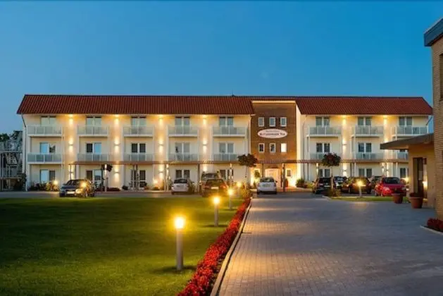 Komforthotel Butjadinger Tor - Dış Mekan
