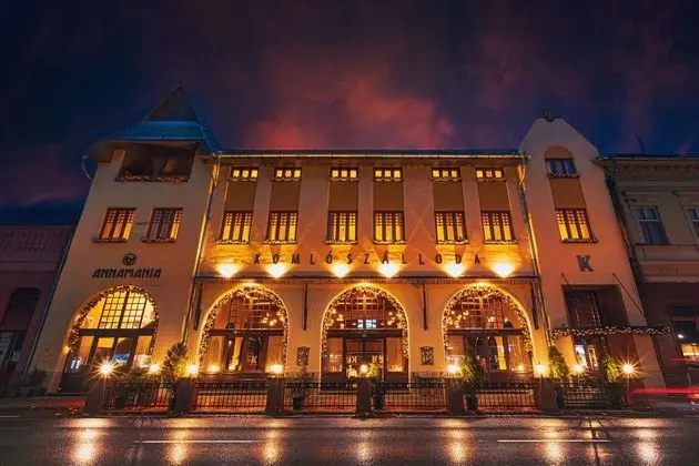 Komló Hotel Gyula - Öne Çıkan Resim