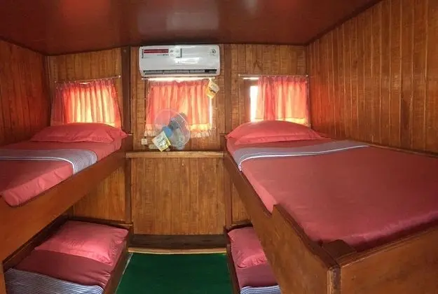 Komodo Cruise Boat - Oda