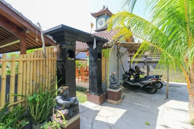 Kompyang Rai Guest House