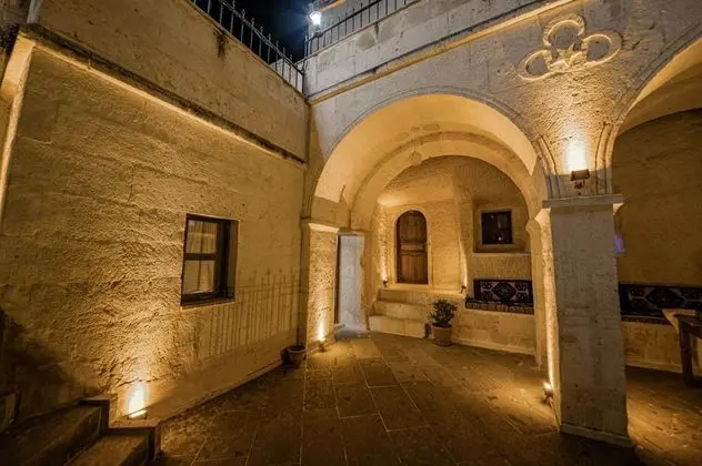 Konak Bezirhane Cave Otel