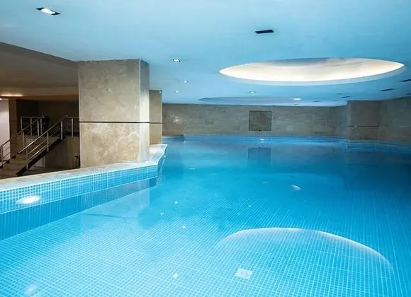 KONAK PARK HOTEL - Havuz