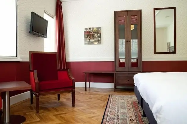Hotel Konbanwa - Oda