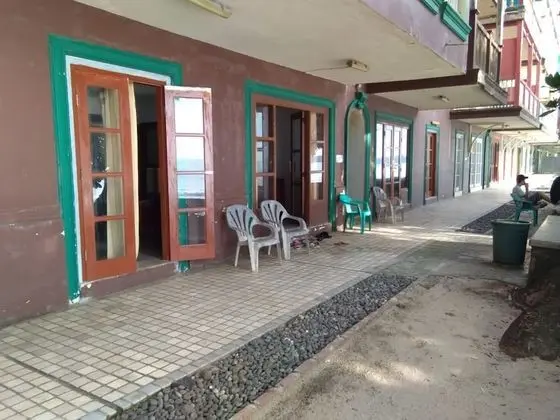 Kondominium Pantai Pasir Putih Carita - Dış Mekan