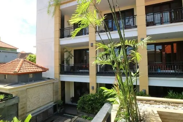 Kondra Premiere guest house - Dış Mekan