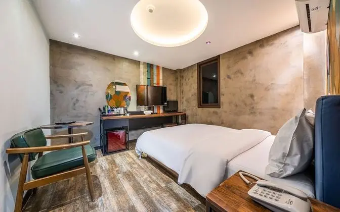 Konkuk University Salmon