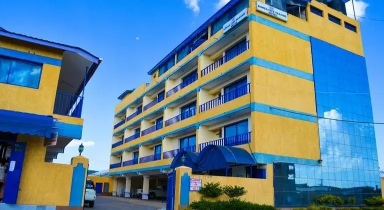 Konza City Tranzit Hotel