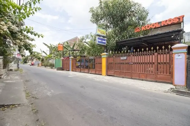 KoolKost Female Syariah @ Gejayan Jogja - Dış Mekan
