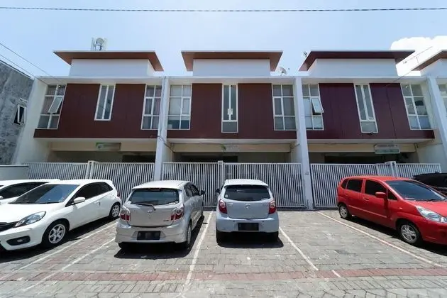 KoolKost Male Syariah near SMAK Kolese Santo Yusup 2