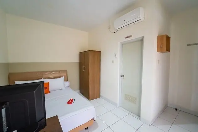 KoolKost near BTC Fashion Mall 2 - Oda