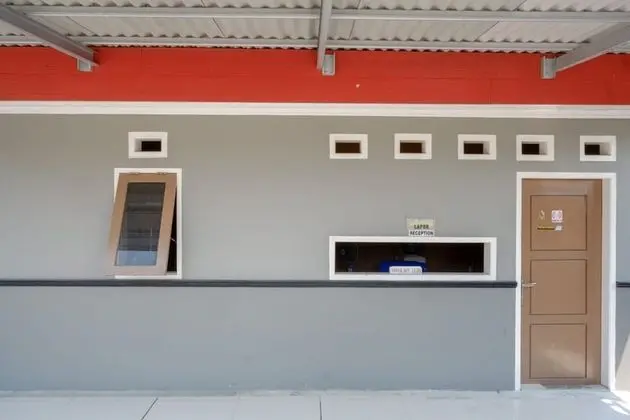 KoolKost near RS Samaritan Palu - Lobi