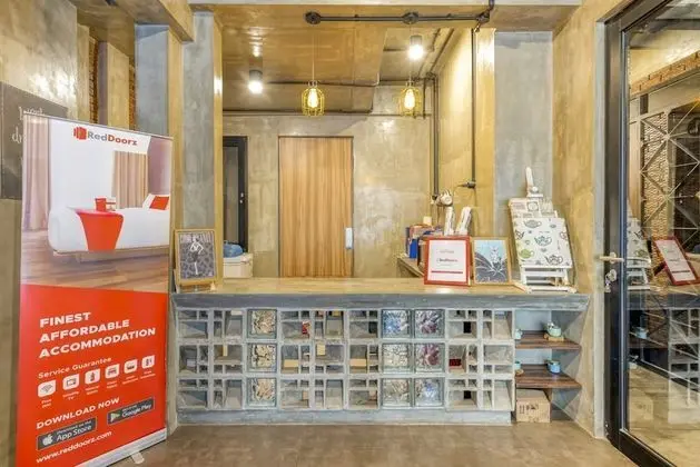 KoolKost near Tunjungan Plaza - Caters to Women