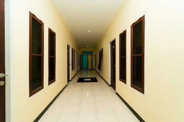 Koolkost Syariah near E Walk Mall Balikpapan 2 - İç Mekan
