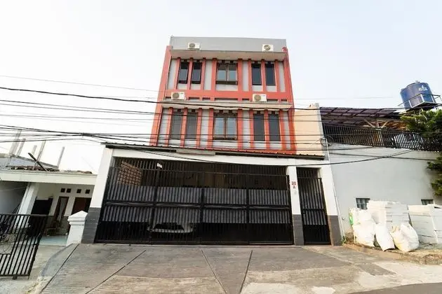 KoolKost Syariah near MRT Lebak Bulus Station - Dış Mekan