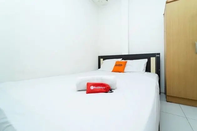 KoolKost Syariah near STIE Trianandra