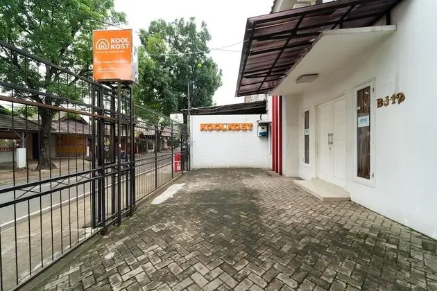 KoolKost Syariah near TerasKota BSD