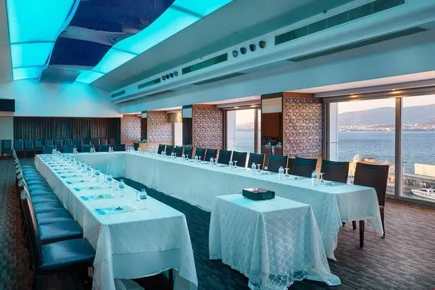 Kordon Hotel Pasaport - Yerinde Yemek
