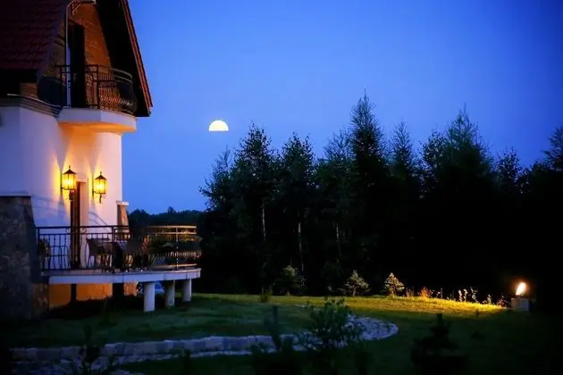 Hotel Korona Park Klewinowo - Dış Mekan