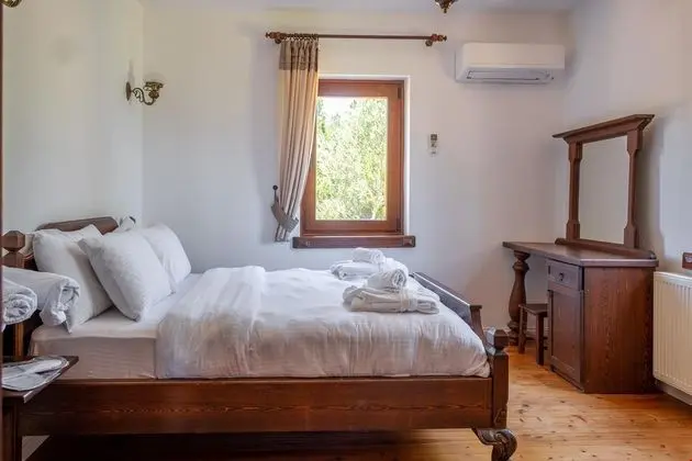 Korukçu Villaları Papazbahçe (Karadut) - Genel